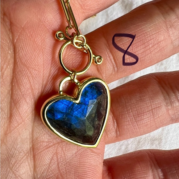 Choose from 10! 14k Subtle Flash Labradorite ❤️ Heart Toggle Necklace Pendant - Picture 11 of 15